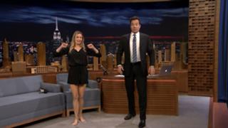 Renée Zellweger feet photo thumbnail