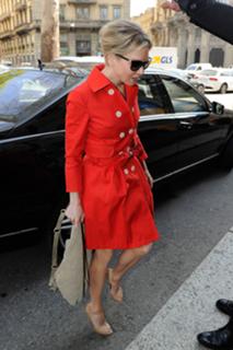 Renée Zellweger feet photo thumbnail