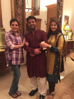 Resham feet photo 4