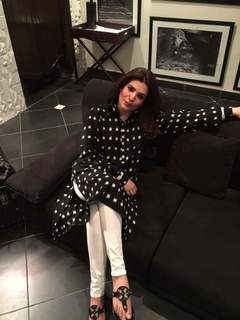 Resham feet photo 20