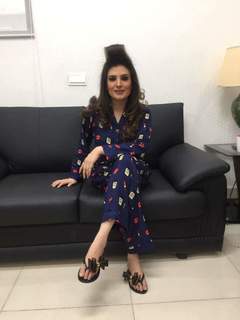 Resham feet photo 18