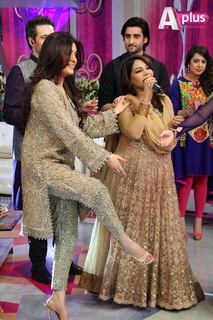 Resham feet photo 5