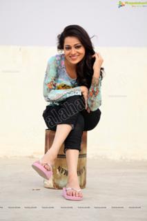 Reshma feet photo 19