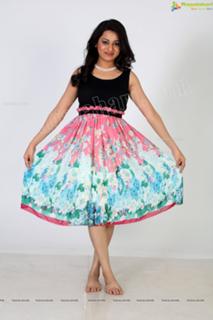 Reshma feet photo 9