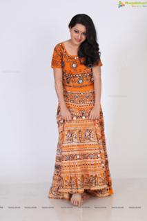 Reshma feet photo 6