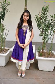 Reshma feet photo 4