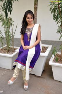 Reshma feet photo 2