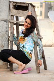Reshma feet photo 10