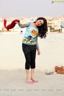 Reshma feet photo 12
