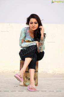 Reshma feet photo 1