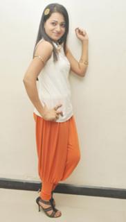 Reshma feet photo 7