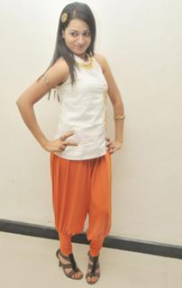 Reshma feet photo 6