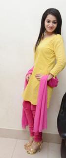 Reshma feet photo 12