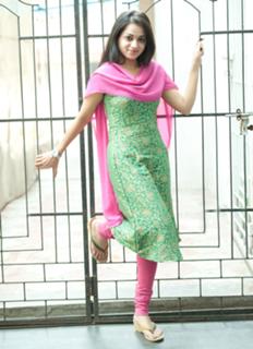 Reshma feet photo 17