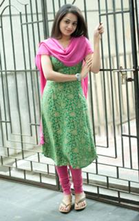 Reshma feet photo 16