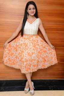 Reshma feet photo 6