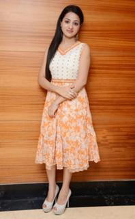 Reshma feet photo 5