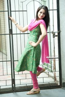 Reshma feet photo 19