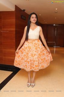 Reshma feet photo 17