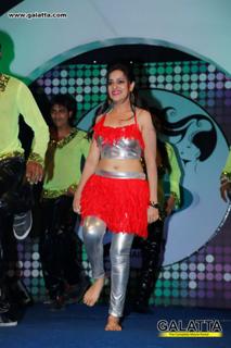 Reshma feet photo 7