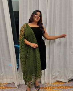 Reshma Rajan feet photo 17