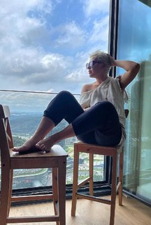 Reyhaneh Parsa feet photo thumbnail