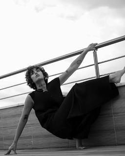 Reyhaneh Parsa feet photo thumbnail