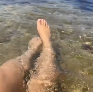 Reyhaneh Parsa feet photo thumbnail