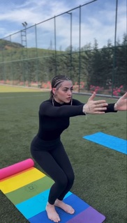 Reyhaneh Parsa feet photo thumbnail