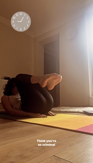 Reyhaneh Parsa feet photo thumbnail