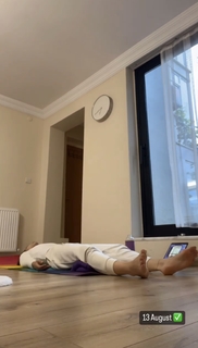 Reyhaneh Parsa feet photo thumbnail