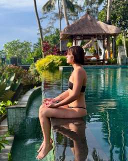 Reyhaneh Parsa feet photo thumbnail