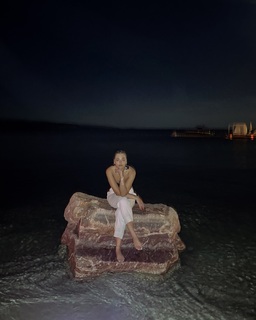 Reyhaneh Parsa feet photo thumbnail