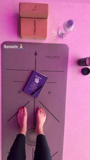 Reyhaneh Parsa feet photo thumbnail