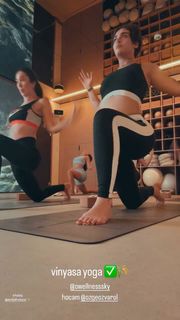 Reyhaneh Parsa feet photo thumbnail