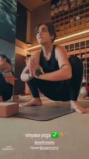 Reyhaneh Parsa feet photo thumbnail