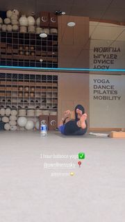 Reyhaneh Parsa feet photo thumbnail