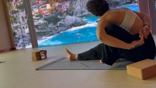 Reyhaneh Parsa feet photo thumbnail