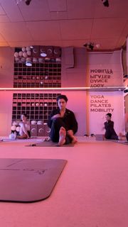 Reyhaneh Parsa feet photo 9