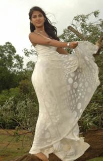 Rhea Chakraborty feet photo thumbnail