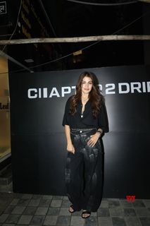 Rhea Chakraborty feet photo thumbnail