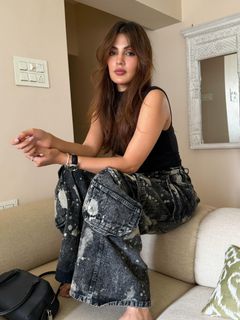 Rhea Chakraborty feet photo 10