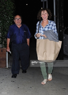 Rhea Perlman feet photo 6