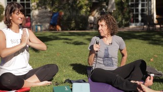Rhea Perlman feet photo 3