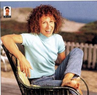 Rhea Perlman feet photo 1