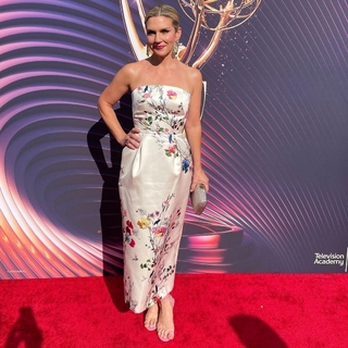 Rhea Seehorn feet photo thumbnail