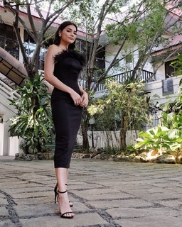 Rhian Ramos feet photo 12
