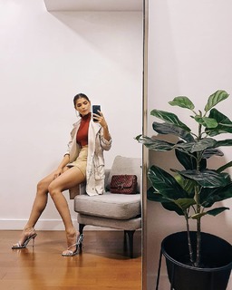 Rhian Ramos feet photo 12