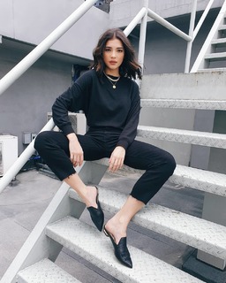 Rhian Ramos feet photo 1