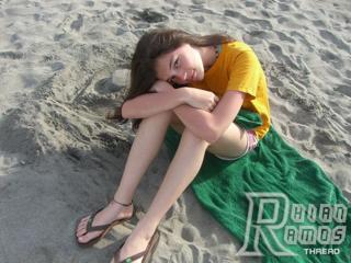 Rhian Ramos feet photo 9